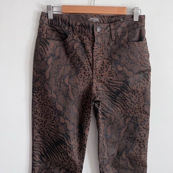 Chico’s Coated Animal-Print Jeggings - Picture 4 of 10